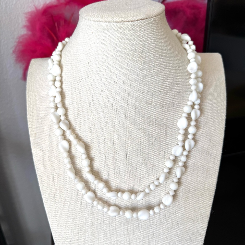 Vintage White Beaded Necklace